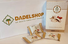 Load image into Gallery viewer, Biscuit dadels met witte chocolade 250g
